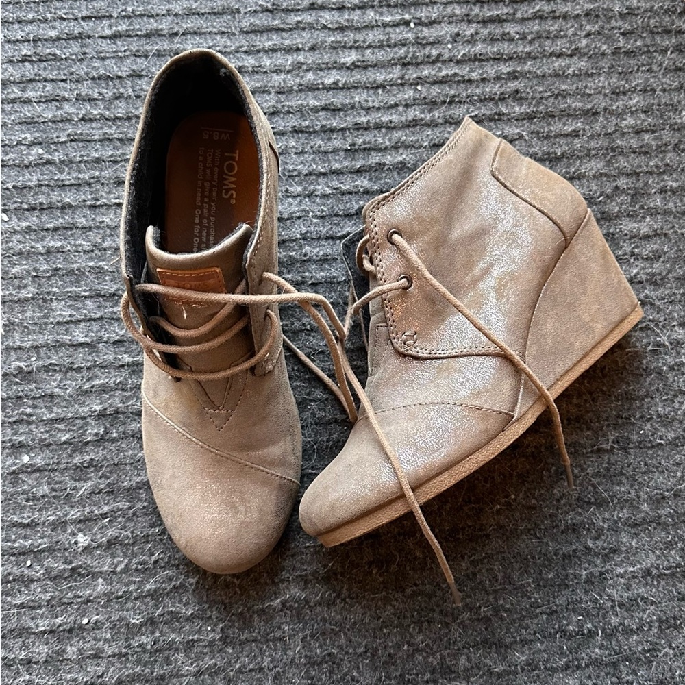 Tom’s wedges, size 8.5, barely worn